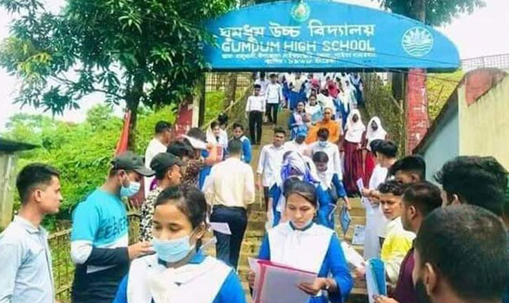 সরিয়ে নেয়া হয়েছে নাইক্ষ্যংছড়ির ঘুমধুম সীমান্তের এসএসসি পরীক্ষা কেন্দ্র