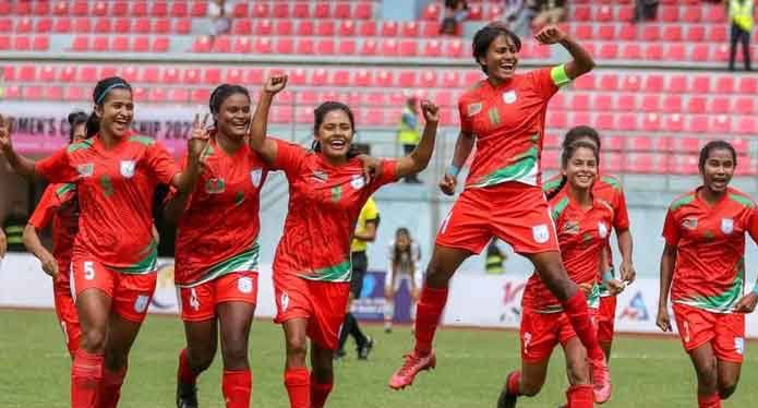নেপালকে উড়িয়ে সাফের চ্যাম্পিয়ন বাংলাদেশের মেয়েরা 