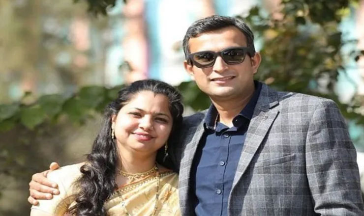 চাকরি ছেড়ে অভিনব চাষ শুরু করেন ব্যাংকার স্বামী ও সিএ স্ত্রী! বছরে আয় কোটি টাকা