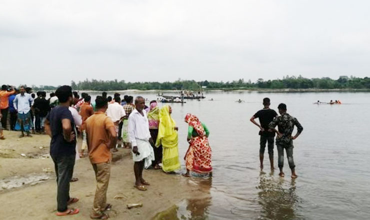 কান্নার জল গড়ায় করতোয়ায়