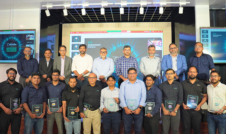 হিউলেট প্যাকার্ড এন্টারপ্রাইজ'র একমাত্র এইসি প্ল্যাটিনাম পার্টনার হল স্মার্ট