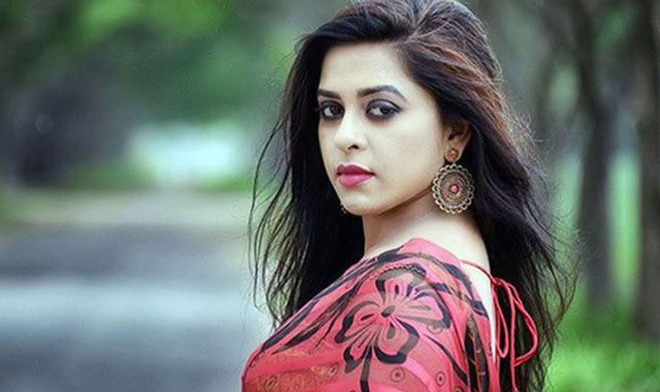 ‘মা হওয়ার জন্য বাবা জরুরি নয়’