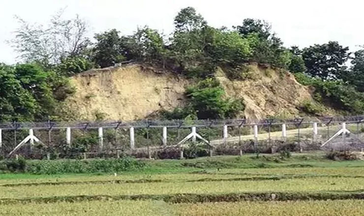 ফের তুমব্রু সীমান্তে মাইন বিস্ফোরণে রোহিঙ্গা কিশোর নিহত