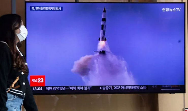 জাপানের ওপর ক্ষেপণাস্ত্র নিক্ষেপ করেছে উত্তর কোরিয়া