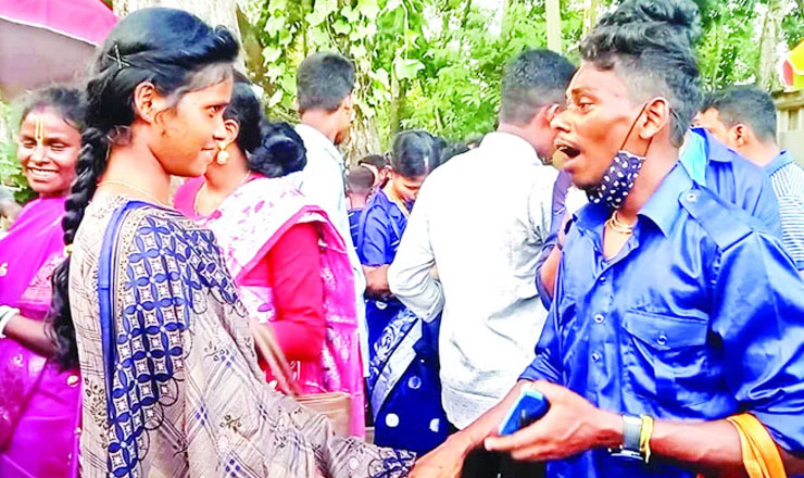 দিনাজপুরে বরকনে খোঁজার মেলা