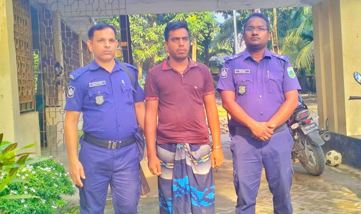 বাগমারায় পুলিশের অভিযানে হেরোইন সহ গ্রেপ্তার-১