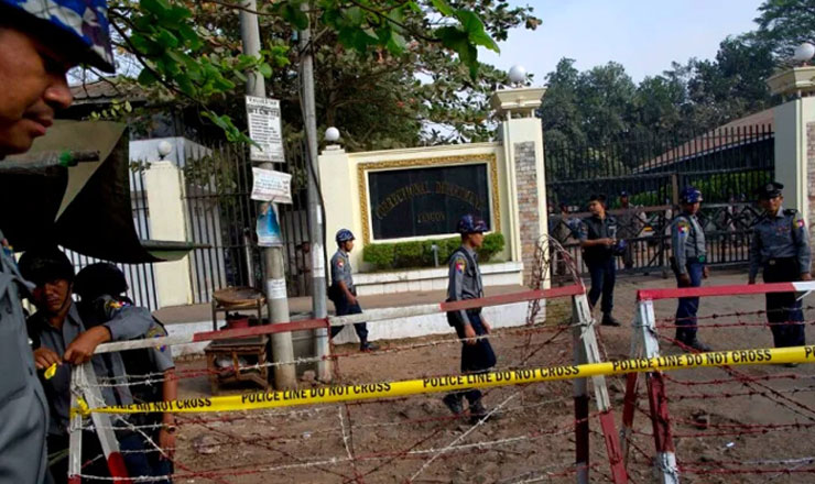 মিয়ানমারে কারাগারে বোমা বিস্ফোরণে ৮ জন নিহত