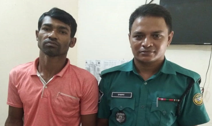 চুরির পর ৯৯৯ নম্বরে ফোন করে পুলিশের সহায়তা চাইলেন চোর