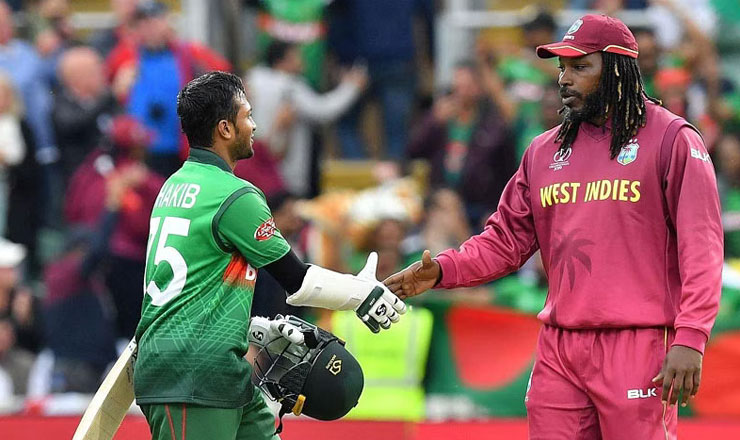 সাকিবের দলে যোগ দিলেন ক্রিস গেইল
