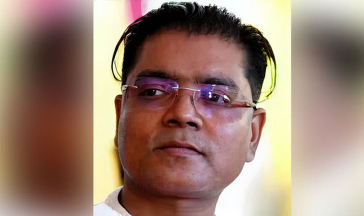 উত্তরার কিংফিশার বারের মালিক মুক্তার আটক