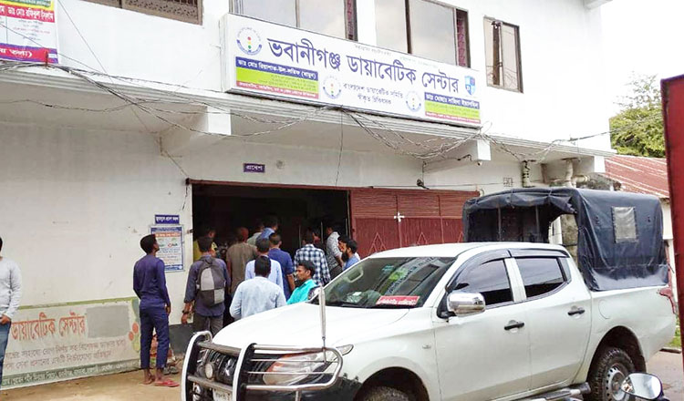 বাগমারায় ভবানীগঞ্জ ডায়াবেটিক সেন্টারসহ ৩ ক্লিনিকে মোবাইল কোর্টে অর্থদন্ড