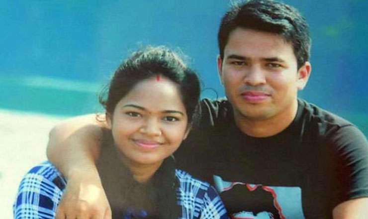 শিশুর কান্না শুনে মিলল স্বামী-স্ত্রীর লাশ