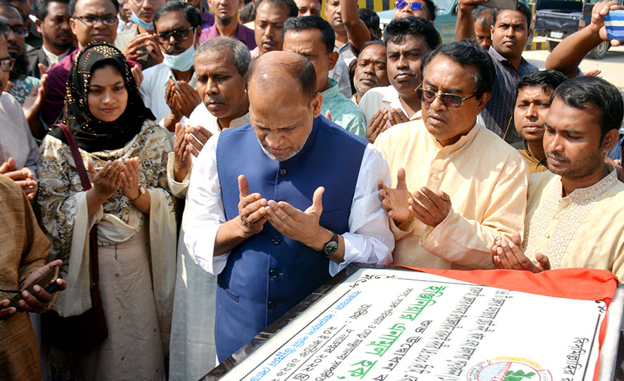 বাগমারায় নদী পুনঃখনন কাজের উদ্বোধন করেলন এমপি এনামুল হক
