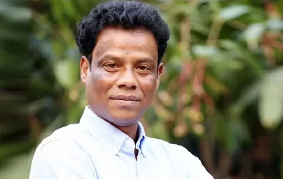 গায়ক আকবর লাইফ সাপোর্টে