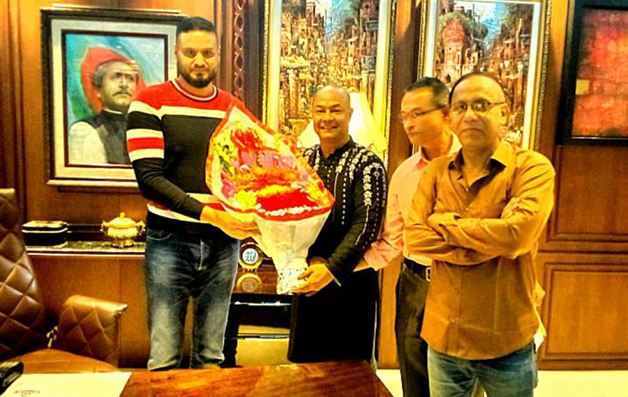 আদম তমিজী হকের সাথে সৌজন্য সাক্ষাত করলো 'বেমজা'র নেতৃবৃন্দ