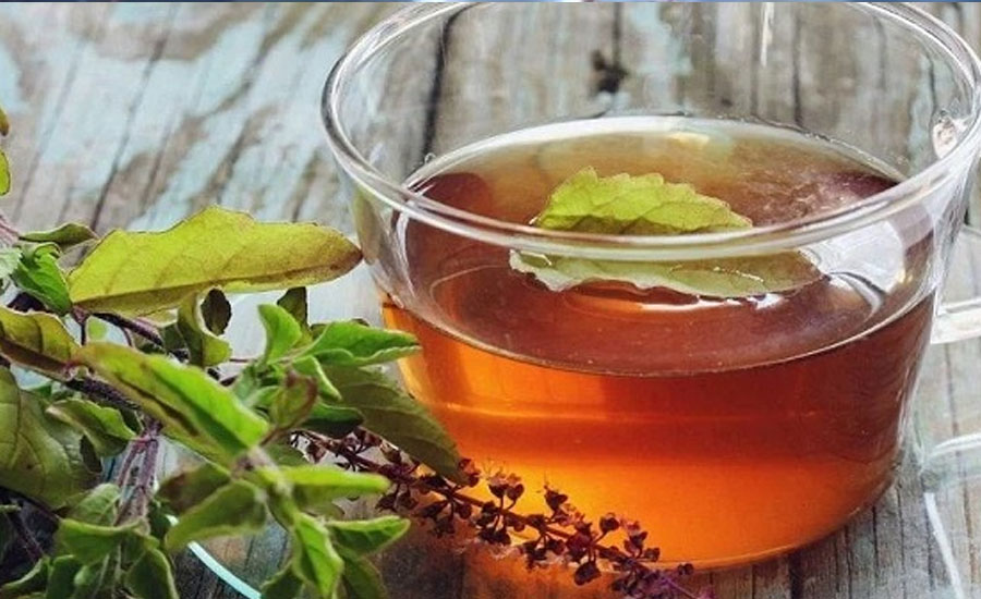সর্দি কাশি দূরে রাখে তুলসীর চা, যেভাবে বানাবেন
