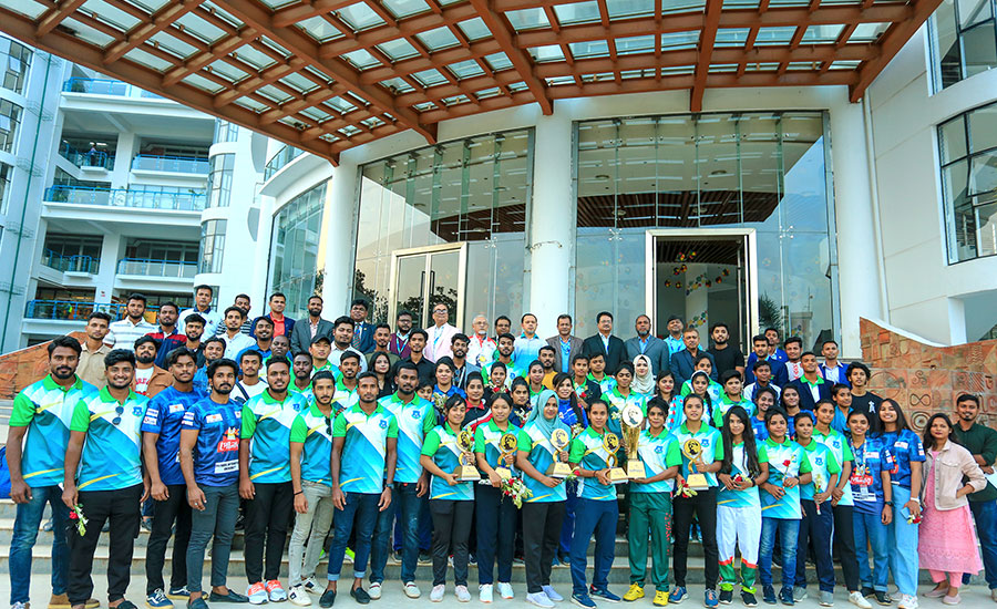 ‘বঙ্গবন্ধু আন্তঃবিশ্ববিদ্যালয় স্পোর্টস চ্যাম্পিয়নশিপ’এ চ্যাম্পিয়ন ড্যাফোডিল'র খেলোযাড়দের সংবর্ধনা