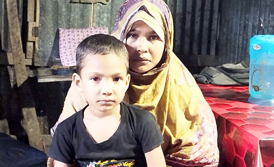 ‘যে পুলিশ আমার স্বামীকে মেরেছে আমি তার বিচার চাই’