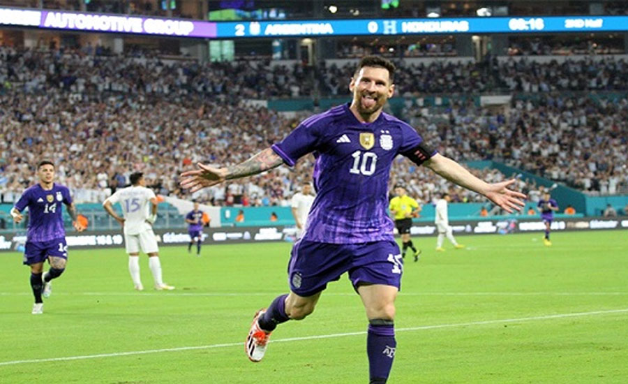 গ্রুপ চ্যাম্পিয়ন হয়ে নকআউটে আর্জেন্টিনা