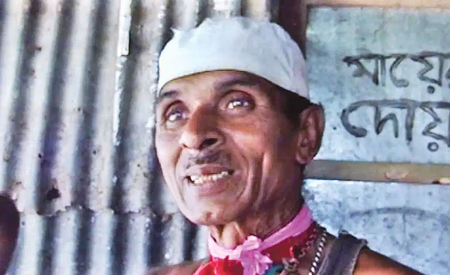 ফেসবুকে ভাইরাল ‘বল খেলাডা তওবা করে ছাড়’ গানের স্রষ্টা কে