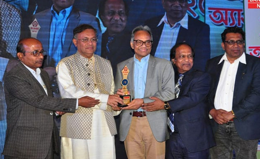 ট্রাব অ্যাওয়ার্ড পেলেন সায়েম সোবহান আনভীর