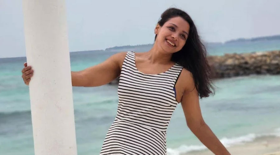 ৩৬ কেজি ওজন কমানোর পর হঠাৎ কেন মালদ্বীপে রুনা খান?