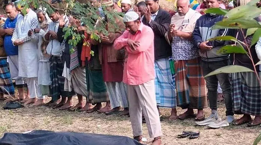 ‘এটা মধ্যযুগে ফেরার বীভৎস উদাহরণ’