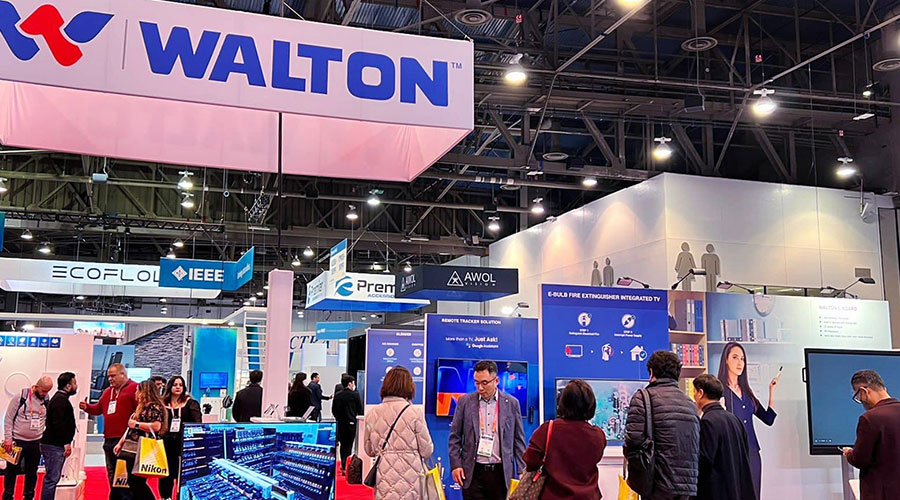 দর্শনার্থী-ব্যবসায়ীদের নজর কেড়েছে ওয়ালটনের এআই স্মার্ট পণ্য