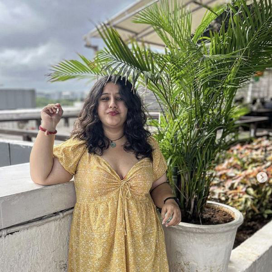 কাজ করেছেন শাহরুখ, সইফদের সঙ্গে, এখন কী করেন সেই ছোট্ট মেয়েটি