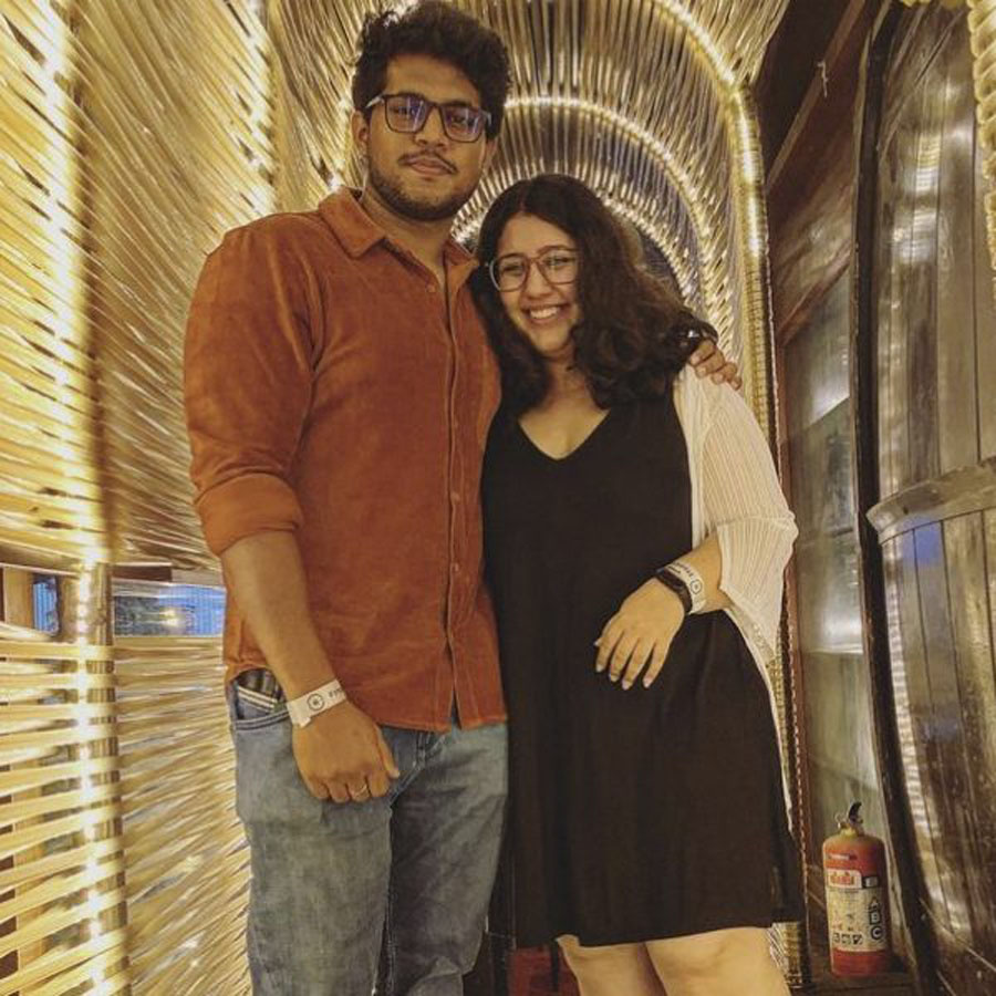 কাজ করেছেন শাহরুখ, সইফদের সঙ্গে, এখন কী করেন সেই ছোট্ট মেয়েটি