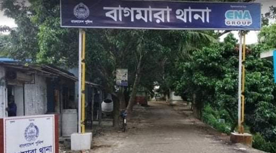 বাগমারায় পুকুরখননে বাঁধা দেওয়ায় কৃষককে কোপাল আওয়ামী লীগ নেতা