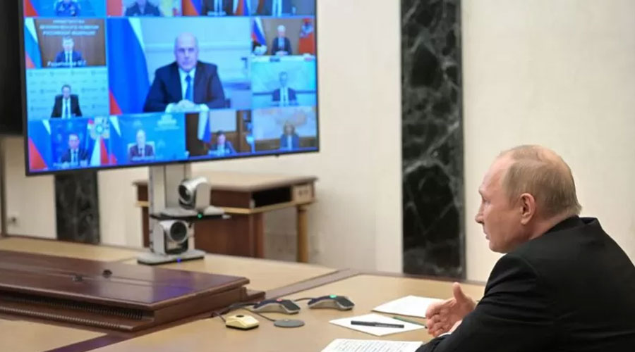 যুদ্ধের অবস্থা নিয়ে ভিডিও কনফারেন্সে পুতিন