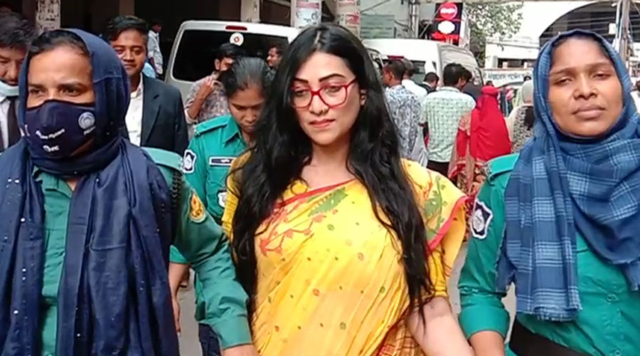 সেই সাবরিনার ১৭ বছরে এমবিবিএস ৮ বছরে এসএসসি