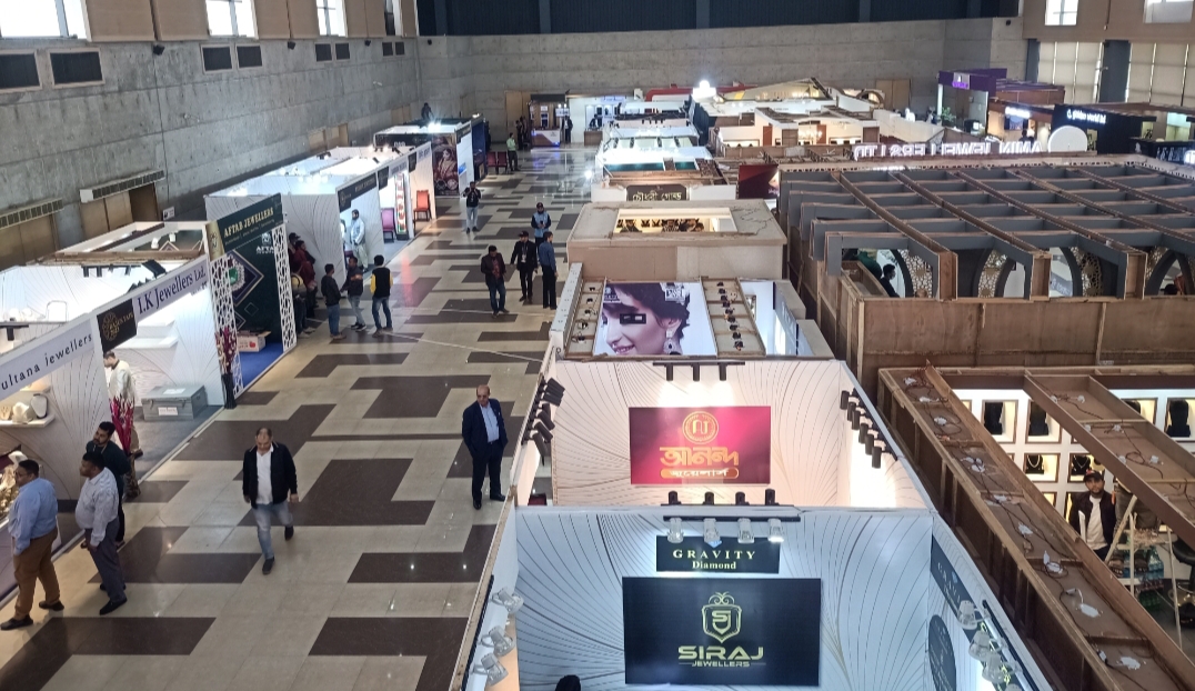 রাজধানীতে শুরু হলো ৩ দিনব্যাপী বাজুজ মেলা