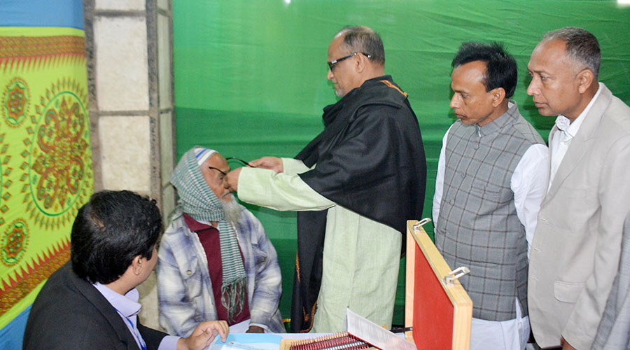 দৃষ্টিহীনদের দৃষ্টি ফেরাতে কাজ করছে সালেহা ইমারত চ্যারিটেবল ফাউন্ডেশন: এমপি এনামুল হক