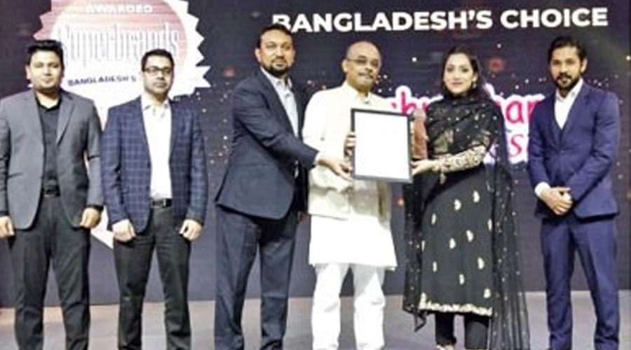 ‘সুপারব্র্যান্ডস’ অ্যাওয়ার্ড পেল বসুন্ধরা গ্রুপের চারটি ব্র্যান্ড