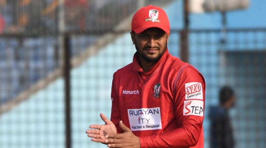 বিপিএলে সাকিব বিতর্ক, খেলতে গেলেন পাকিস্তান