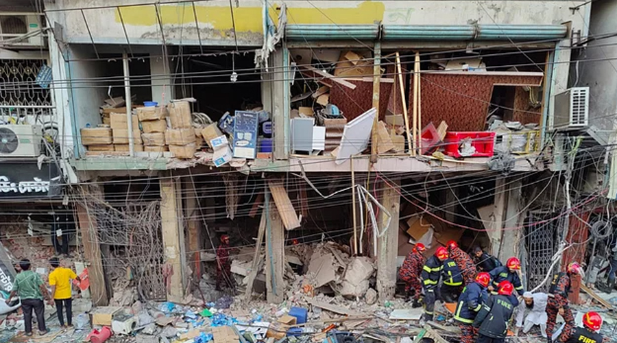 এবার গুলিস্তানে ভয়াবহ বিস্ফোরণ, নিহত ১৫