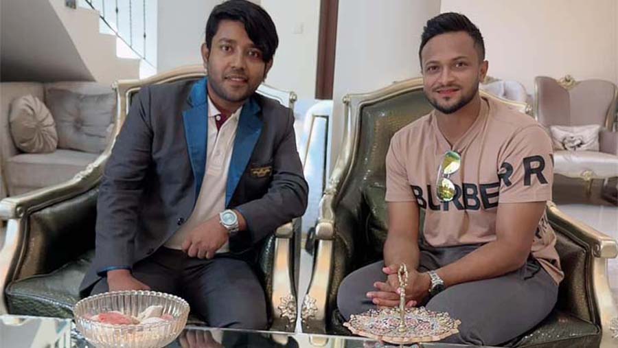 আরাভ পুলিশ খুনের আসামি, সাকিব আগেই জানতেন
