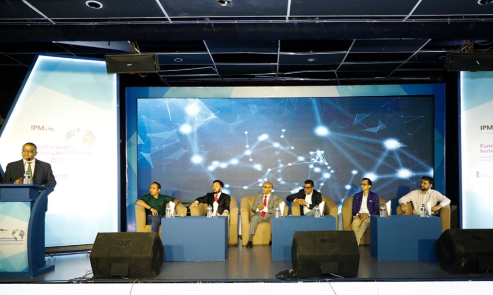 ঢাকায় বিনিয়োগকারী-স্টার্টআপ নিয়ে ‘ফান্ডফোরওয়ার্ড’ সম্মেলন