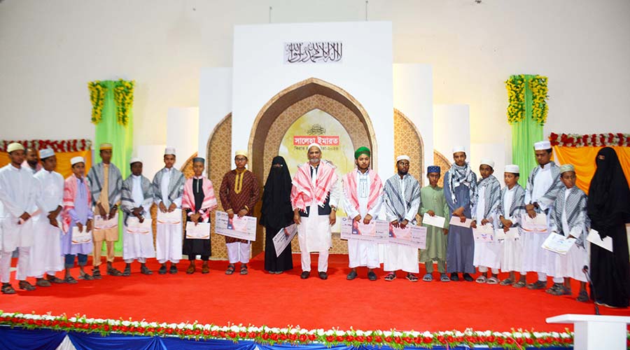 বাগমারায় সালেহা ইমারত কিরাত প্রতিযোগিতার চূড়ান্ত পর্ব অনুষ্ঠিত