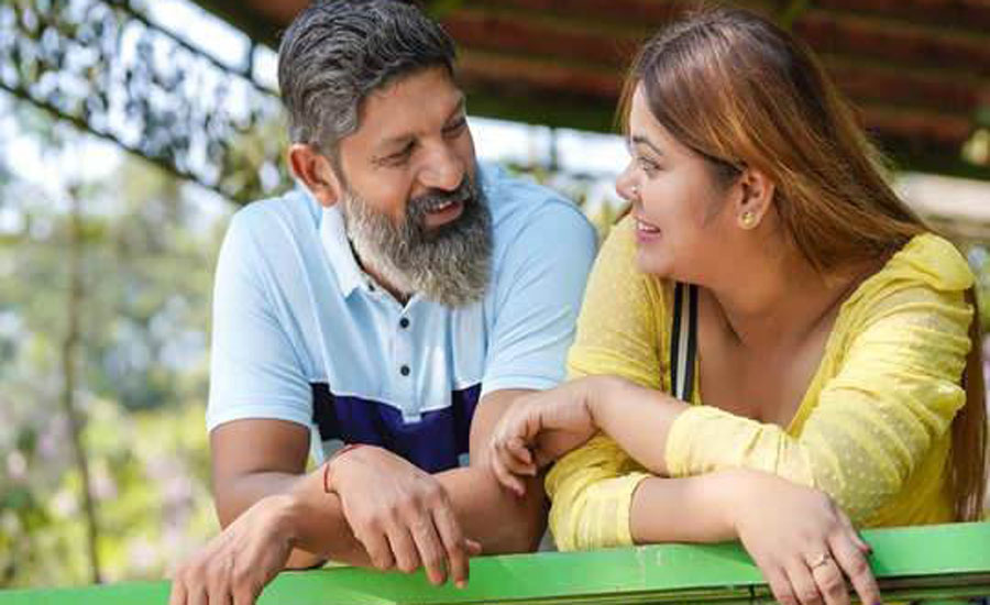 আমার আড়ালে দিনের পর দিন পরকীয়ায় মত্ত ছিল স্বামী, এখন ক্ষমা চাইছে, কী করা উচিত?