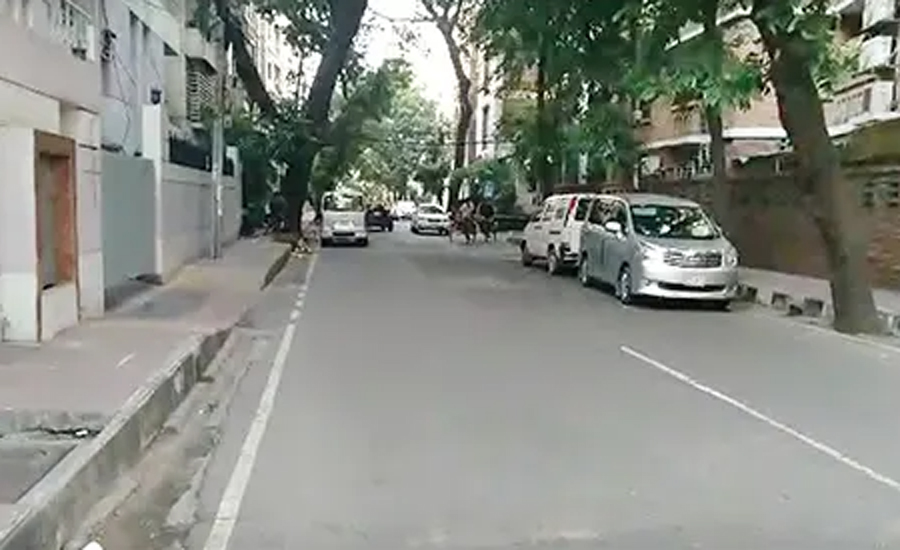 বনানীর যে সড়কে বিদ্যুৎ যায় না কখনো
