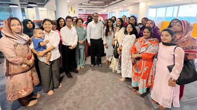 স্বনির্ভর হওয়ার প্রচেষ্টায় নারীদের পাশে বিডব্লিউআইটি