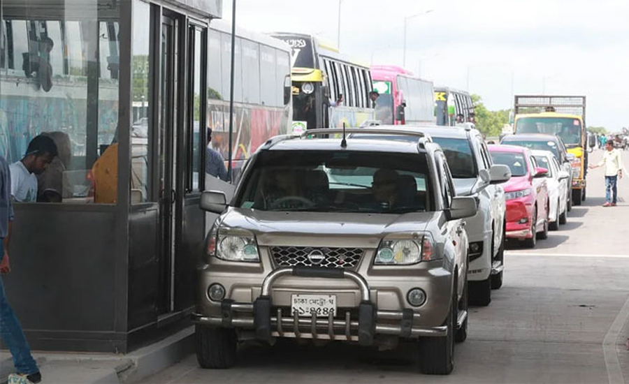 এক বছরে পদ্মা সেতুতে টোল আদায় ৮০০ কোটি টাকারও বেশি