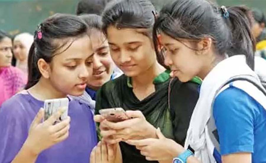 এসএসসির ফল শুক্রবার, জানা যাবে যেভাবে