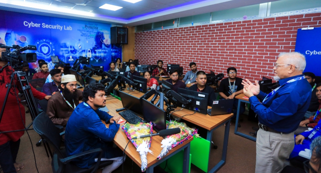 ড্যাফোডিল ইউনিভার্সিটিতে এথিক্যাল হ্যাকিং ও পেনিট্রেটিং টেস্টিং শর্ট কোর্স উদ্বোধন