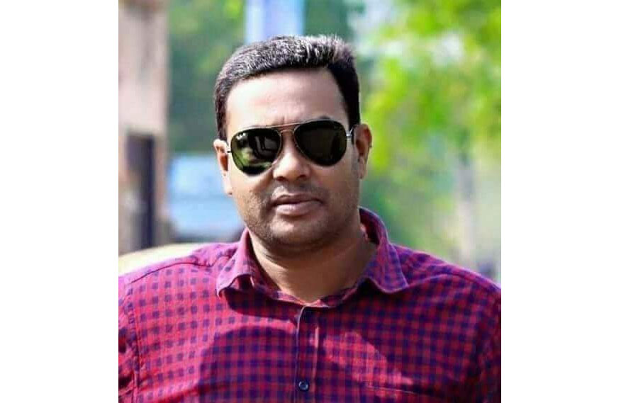 নাশকতার অভিযোগে জেলা সেচ্ছাসেবক দলের সভাপতি গ্রেপ্তার