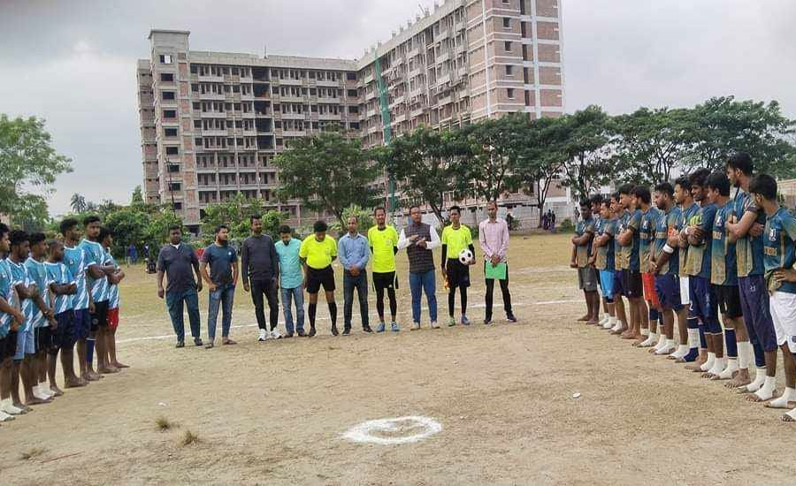 পাবিপ্রবির আন্তঃবিভাগ ফুটবল টুর্নামেন্টে ব্যবস্থাপনা নিয়ে শিক্ষার্থীদের নানান অভিযোগ