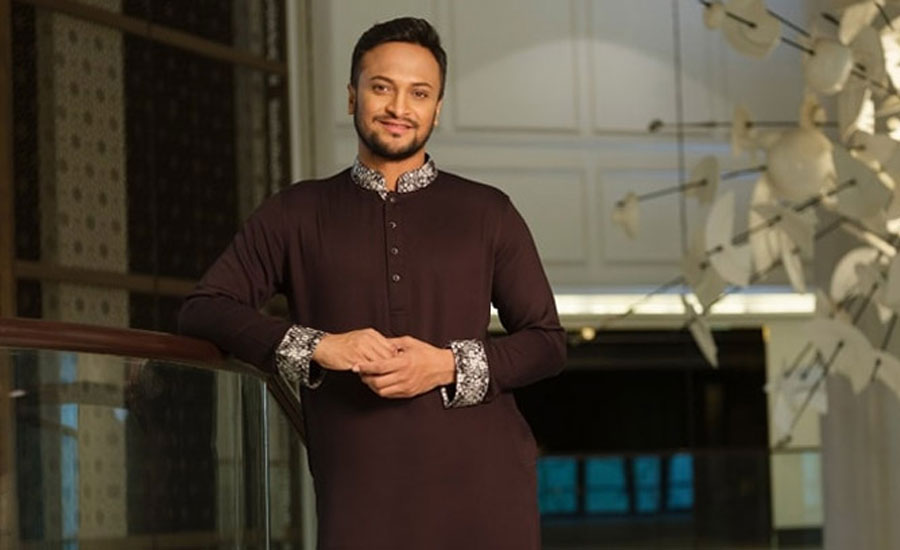 হঠাৎ সাকিবের বাড়ির সামনে পুলিশি পাহারা